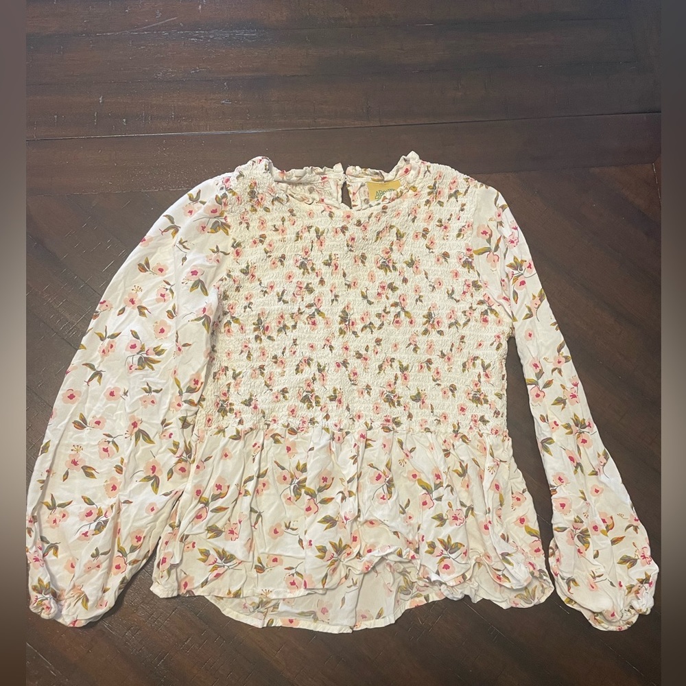 Floral long sleeve blouse